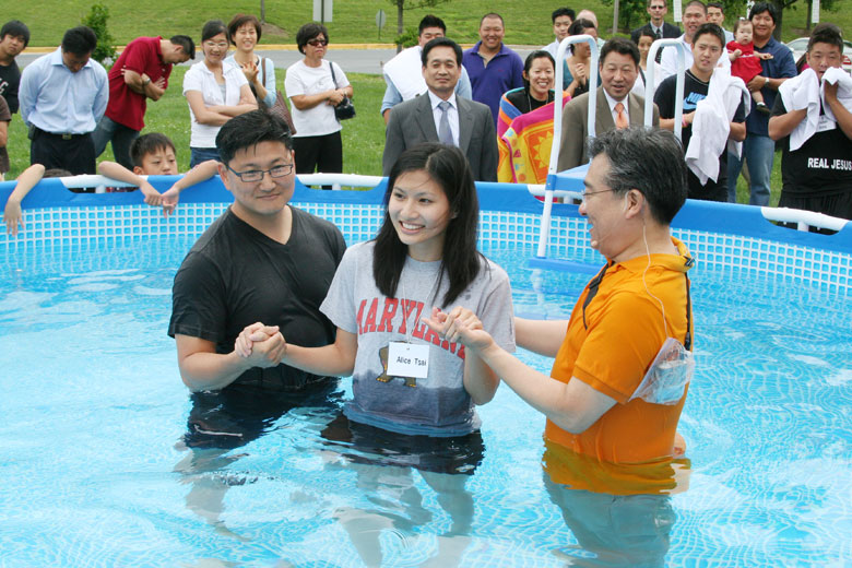 062109-baptism (25).jpg